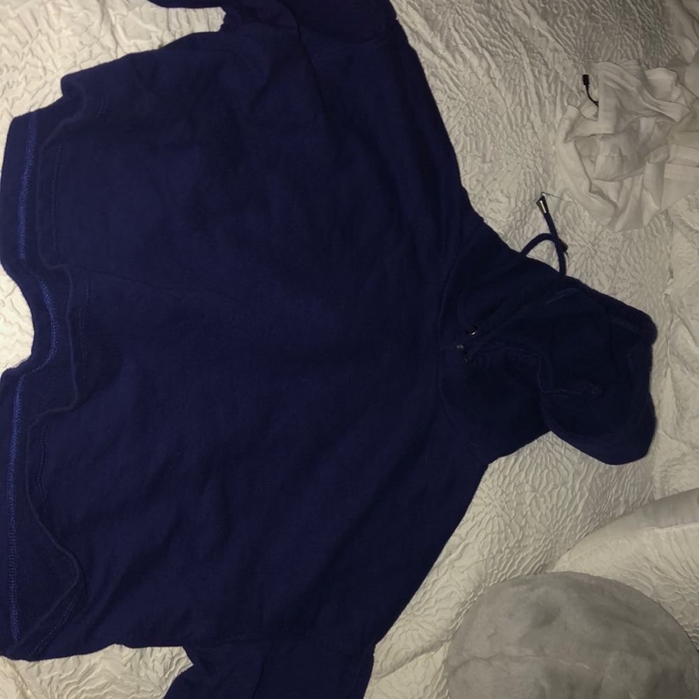 Cropped sweater